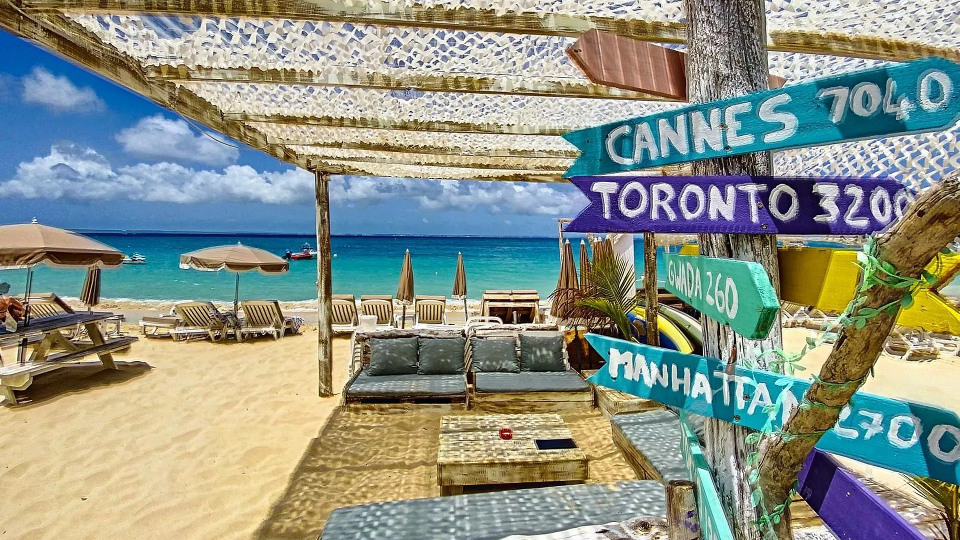 Mogador Beach House, Luxury And Uniqueness In Grand Case. Sint Maarten/Saint Martin