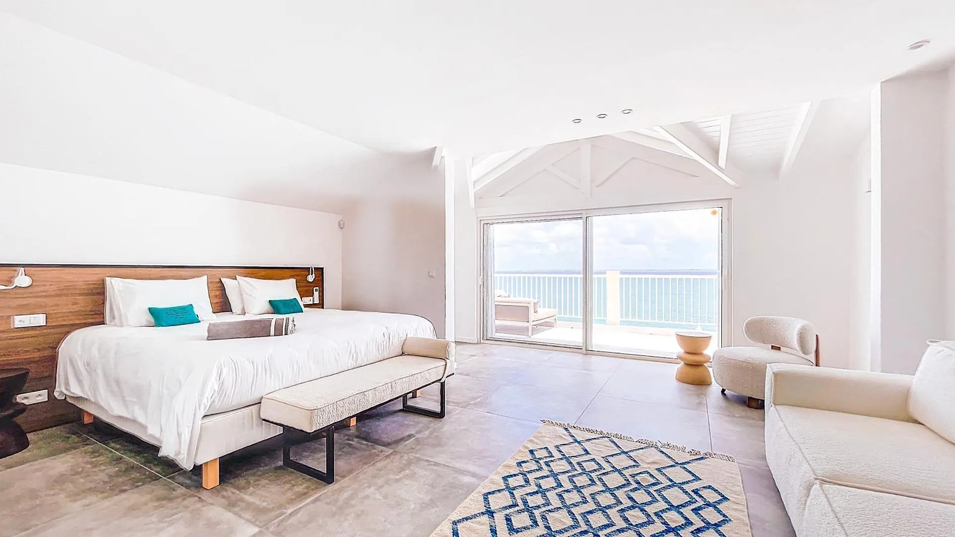 Villa Mogador Beach House, Luxury And Uniqueness In Grand Case.